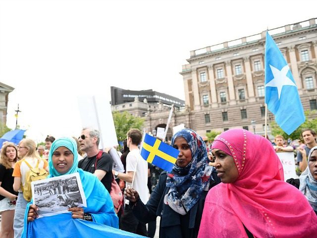 Svédországban is megerősödhetnek a bevándorláskritikus pártok