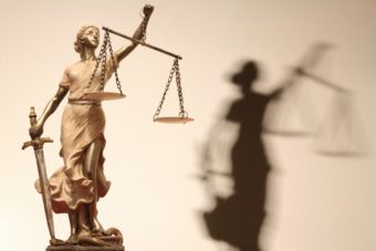 Horvátország a 7. cikk szerinti eljárások lezárásában érdekelt