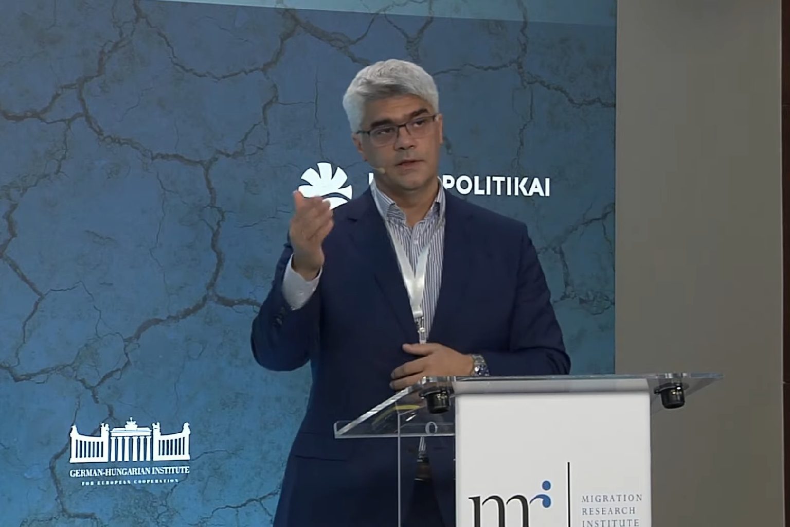 Európa halálához vezet a multikulturális társadalom