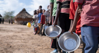„Heteink vannak hátra” — háborúkról, éhínségről, Afrikáról