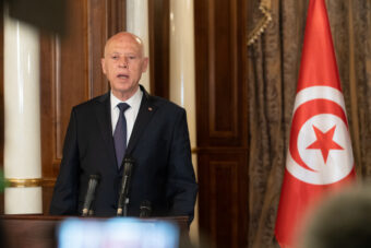 Eltörölné az iszlám államvallást Tunézia elnöke