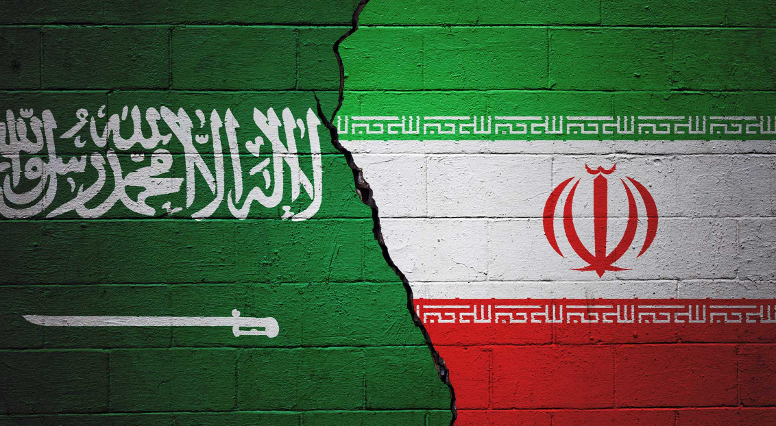 Közös hadgyakorlatot tart Irán és Szaúd-Arábia a Vörös-tengeren