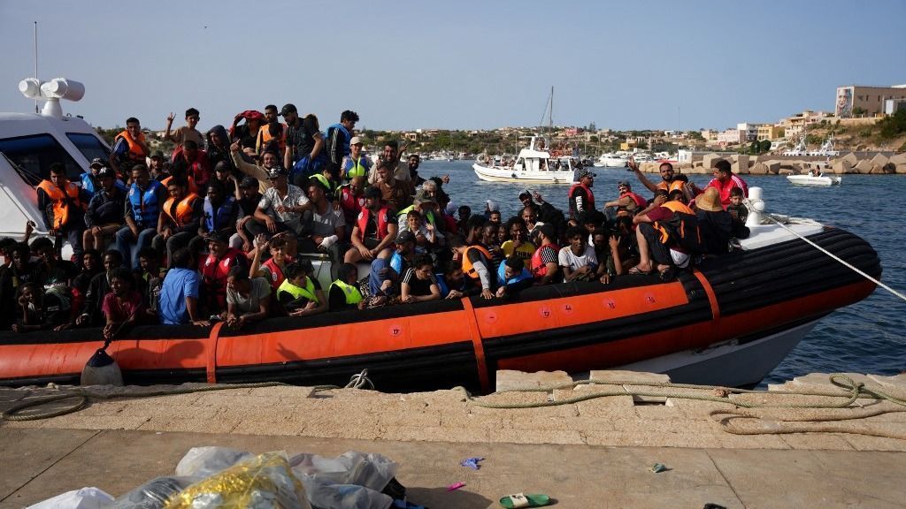 Csak a magyar nemzeti kormány áll a brüsszeli migrációs tervek útjában