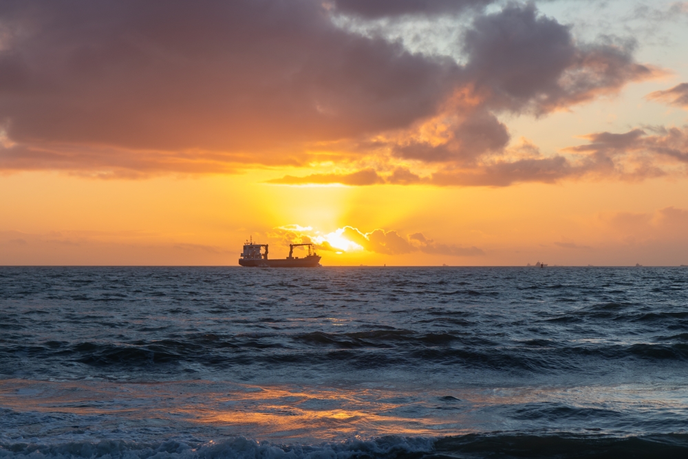 Fókuszpont 2026/25: Nyugatra visz az álomhajó − globális jelenség a luxusembercsempészet