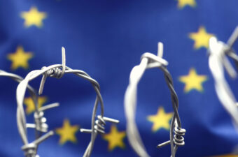 Fókuszpont 2026/44: Hamarosan életbe lép a migrációs paktum – de készen állnak a tagországok?